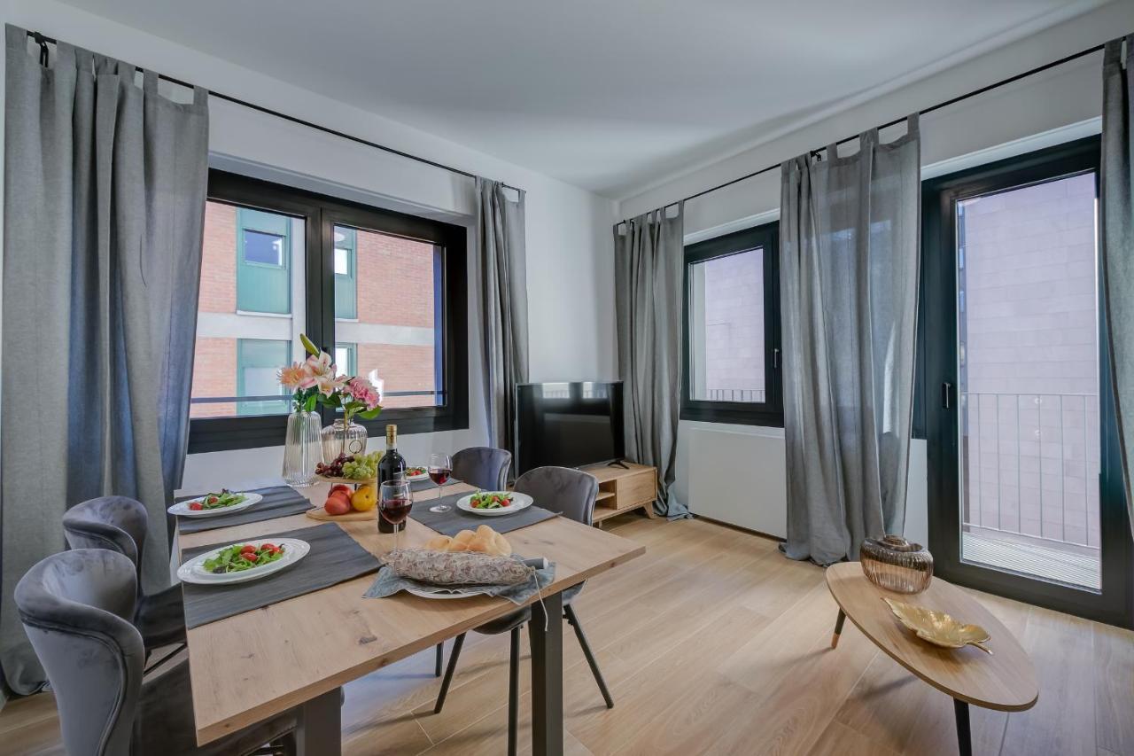 Boutique Apartments - Happy Rentals Lugano Bagian luar foto