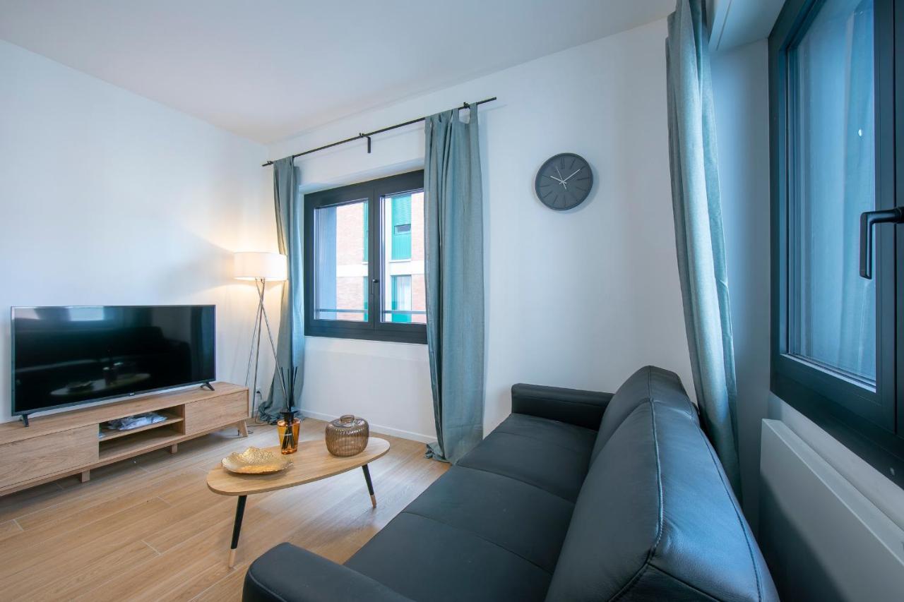 Boutique Apartments - Happy Rentals Lugano Bagian luar foto