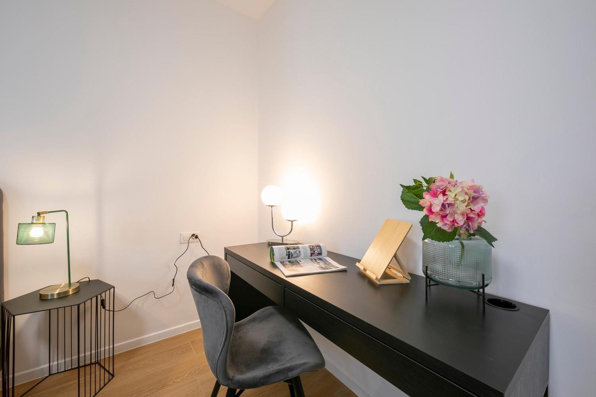 Boutique Apartments - Happy Rentals Lugano Bagian luar foto